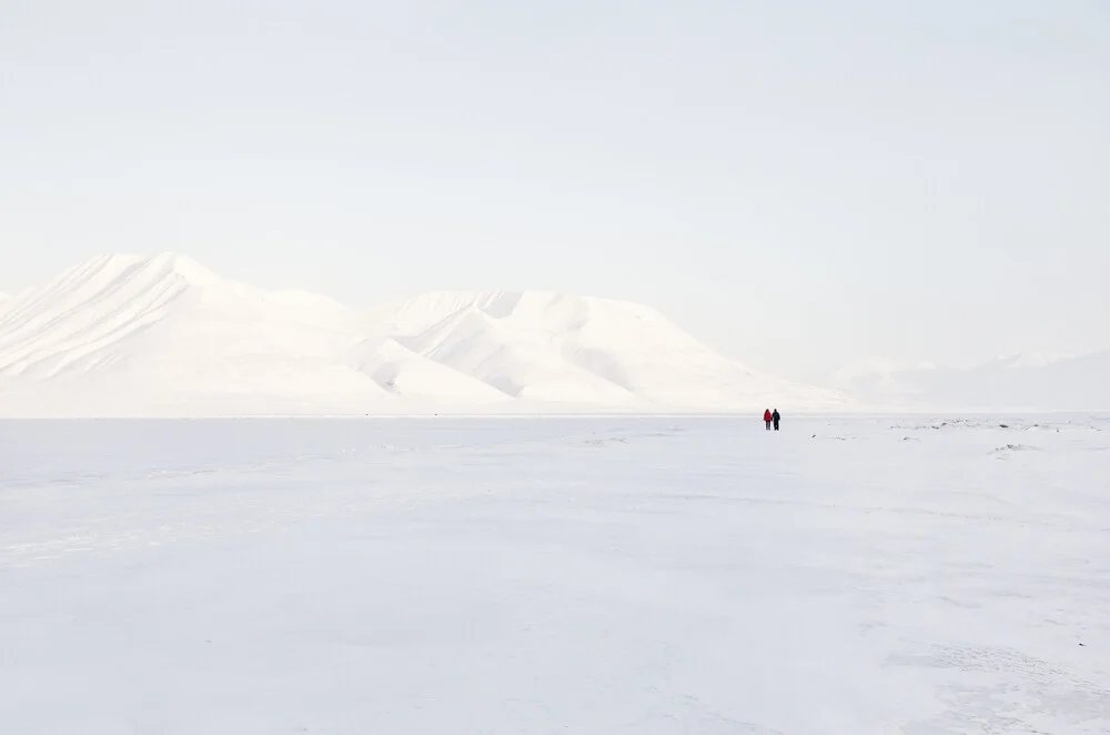 Somewhere in the white desert.... - Fineart photography by Victoria Knobloch