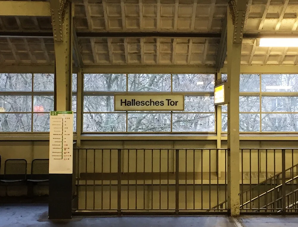 U-Bahnhof Hallesches Tor - fotokunst von Claudio Galamini