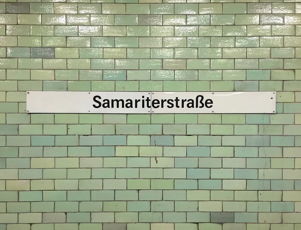 U-Bahnhof Samariterstraße - fotokunst von Claudio Galamini