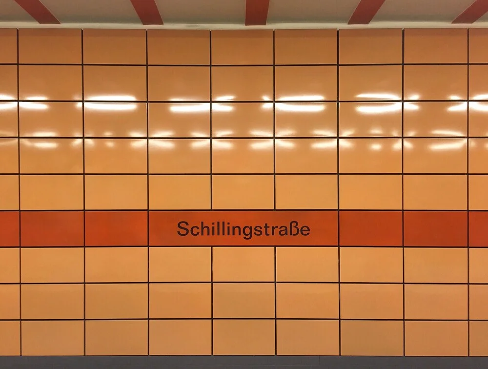 U-Bahnhof Schillingstraße - fotokunst von Claudio Galamini