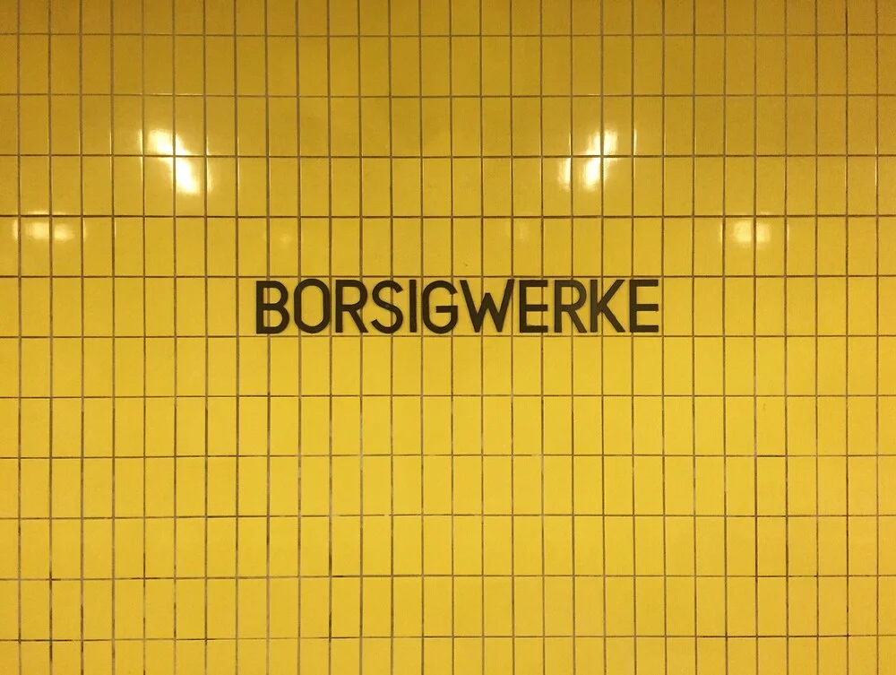 U-Bahnhof Borsigwerke - fotokunst von Claudio Galamini
