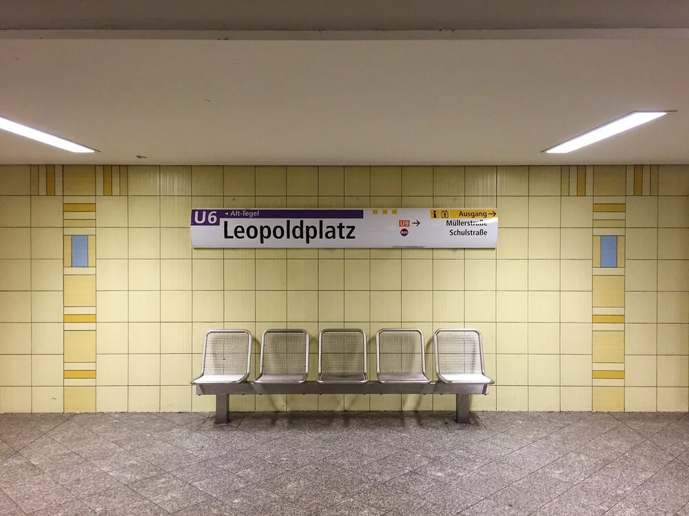 U-Bahnhof Leopoldplatz - fotokunst von Claudio Galamini