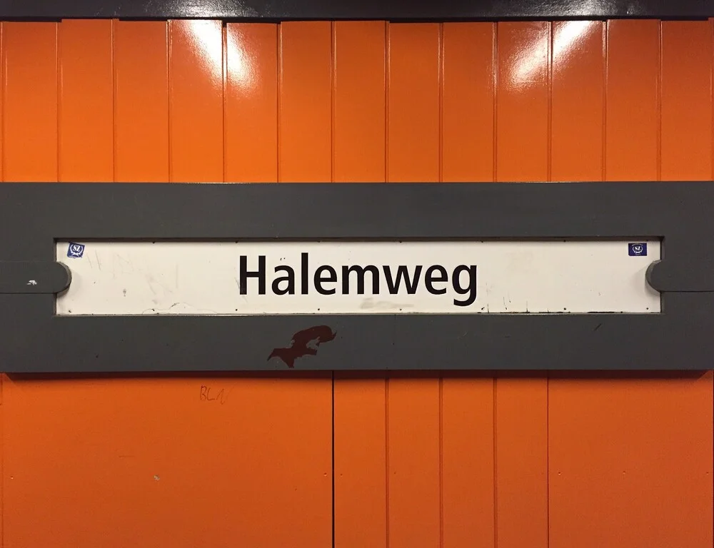 U-Bahnhof Halemweg - fotokunst von Claudio Galamini
