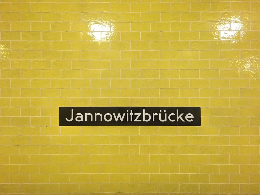 U-Bahnhof Jannowitzbrücke - fotokunst von Claudio Galamini