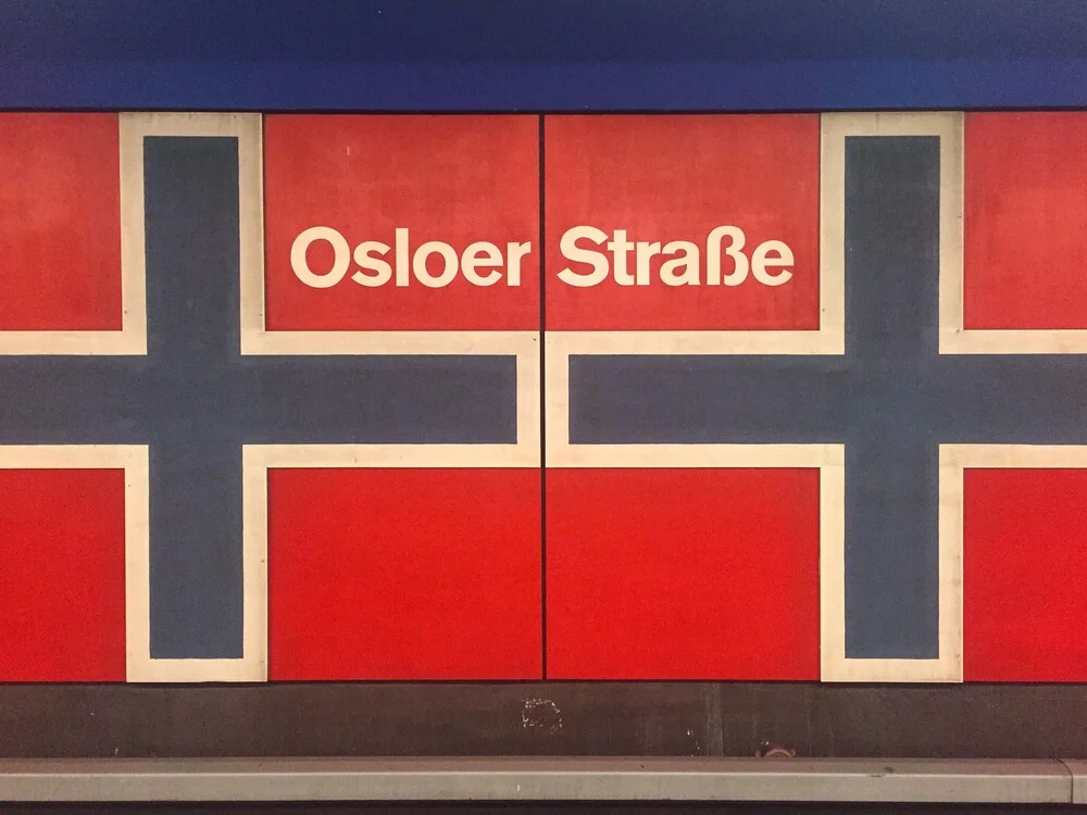 U-Bahnhof Osloer Straße - fotokunst von Claudio Galamini