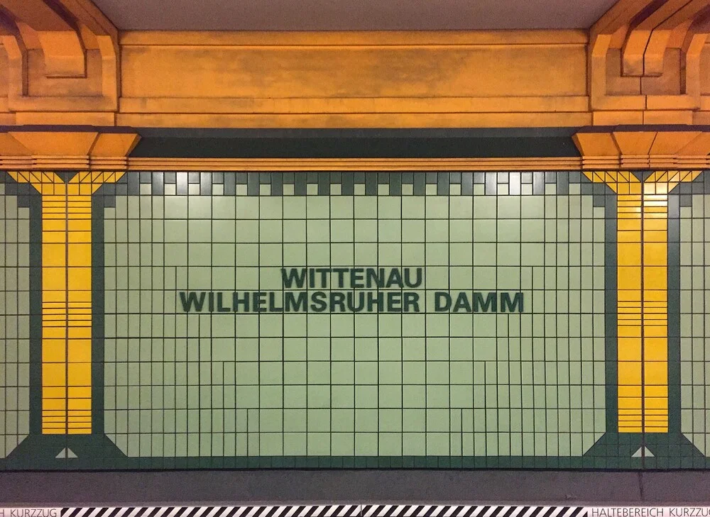 U-Bahnhof Wittenau Wihelmsruher Damm - fotokunst von Claudio Galamini