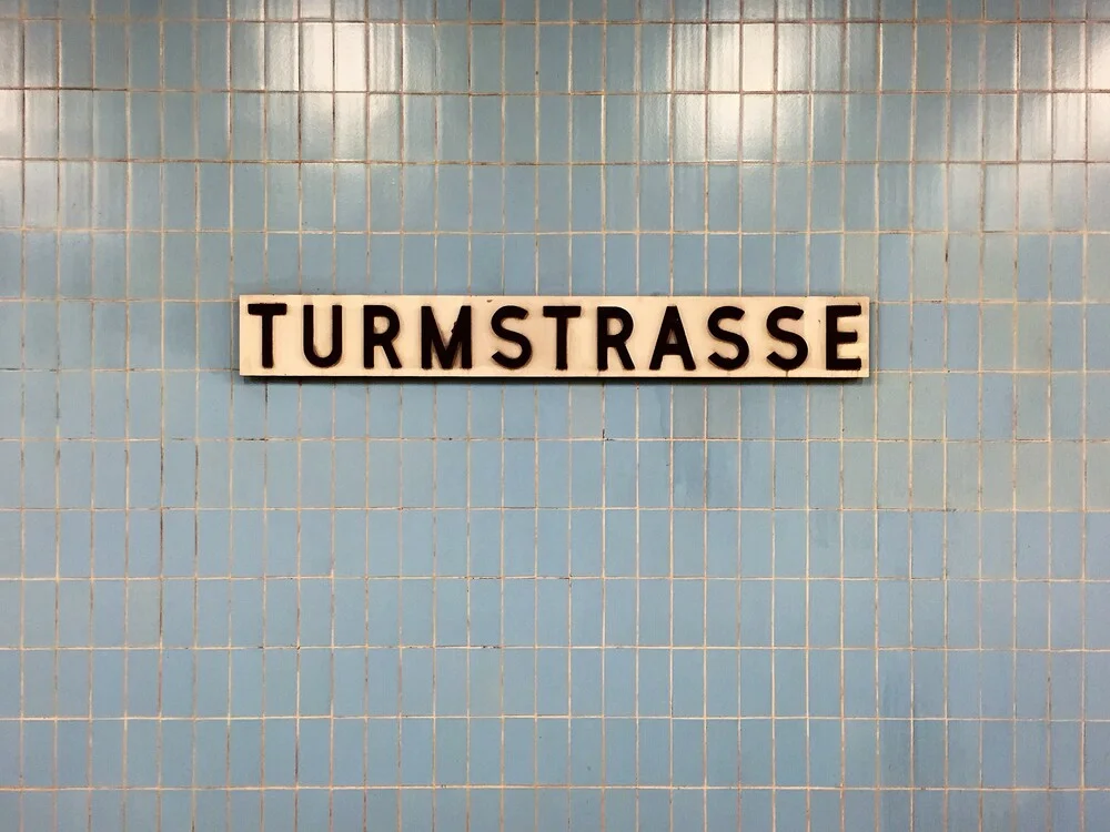 U-Bahnhof Turmstrasse - fotokunst von Claudio Galamini