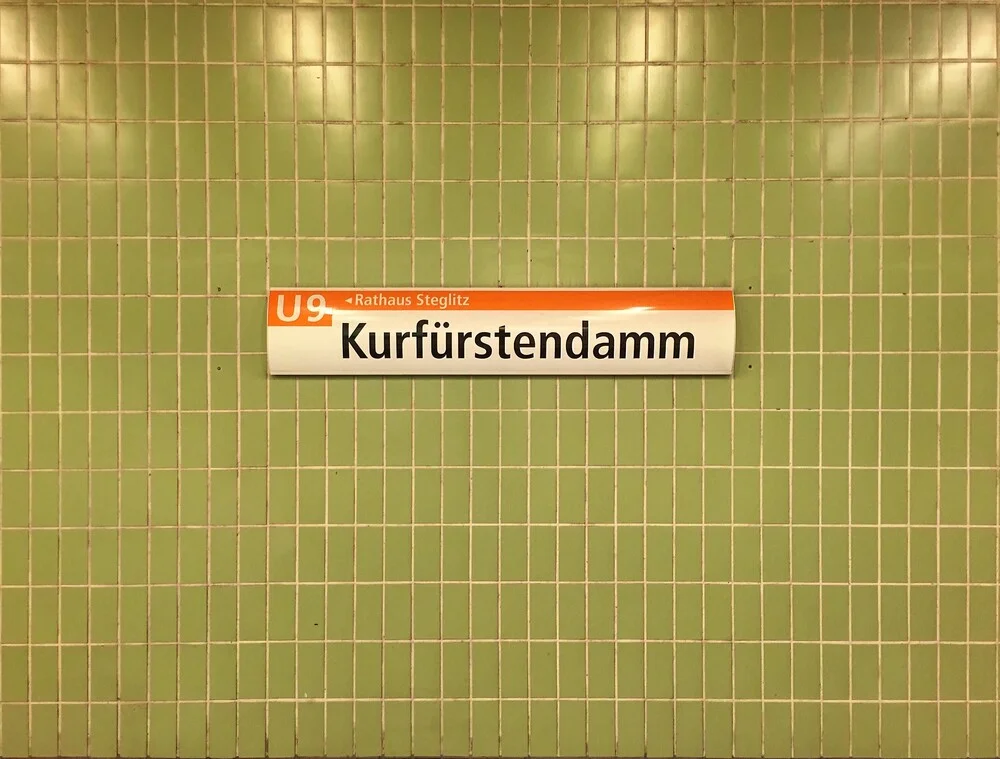 U-Bahnhof Kurfüstendamm - fotokunst von Claudio Galamini