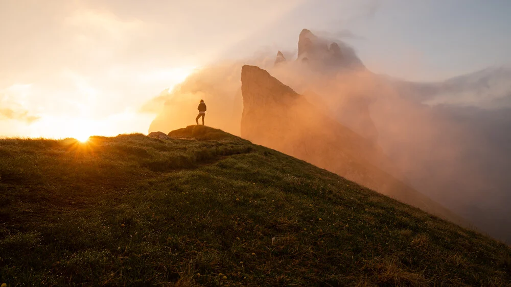 burning seceda - fotokunst von Clemens Bartl