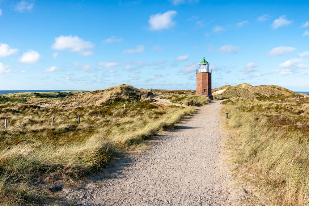 Quermarkenfeuer Rotes Kliff auf Sylt - fotokunst von Jan Becke