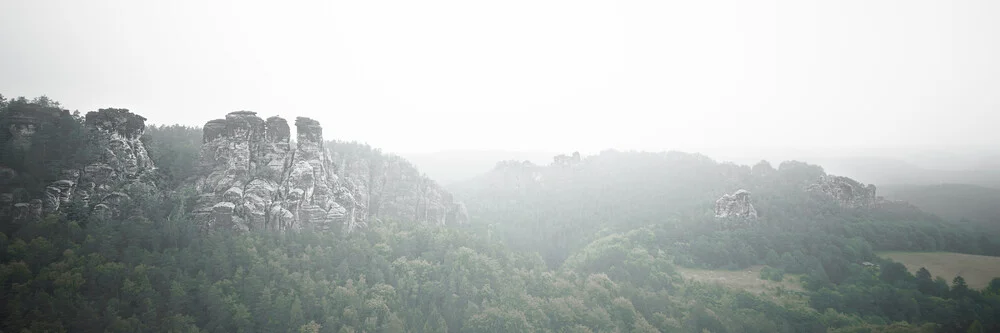 Morning fog at the Elbe sandstone mountains - Fineart photography by Dennis Wehrmann