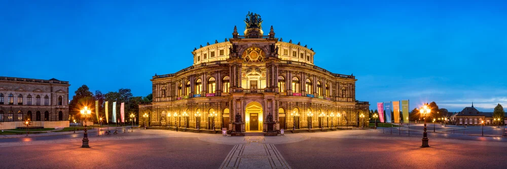 Semperoper in Dresden - fotokunst von Jan Becke