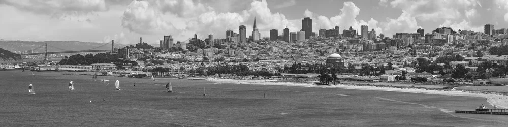 San Francisco Skyline | Monochrom - fotokunst von Melanie Viola