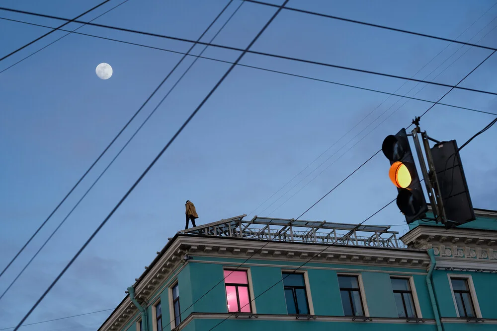 St. Petersburg Rooftops - fotokunst von AJ Schokora