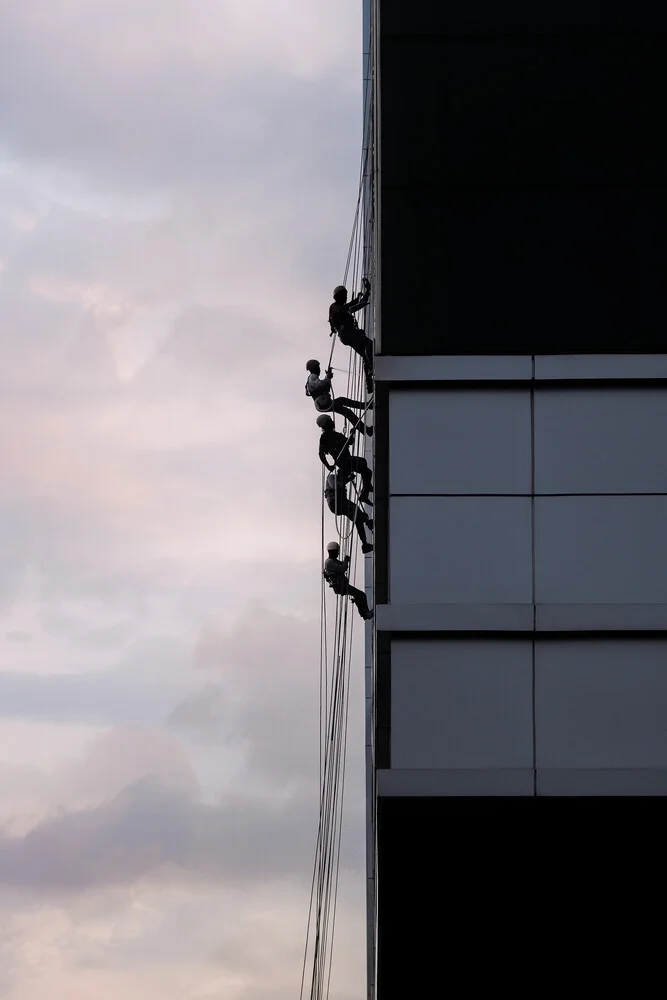 Men at Work - fotokunst von AJ Schokora