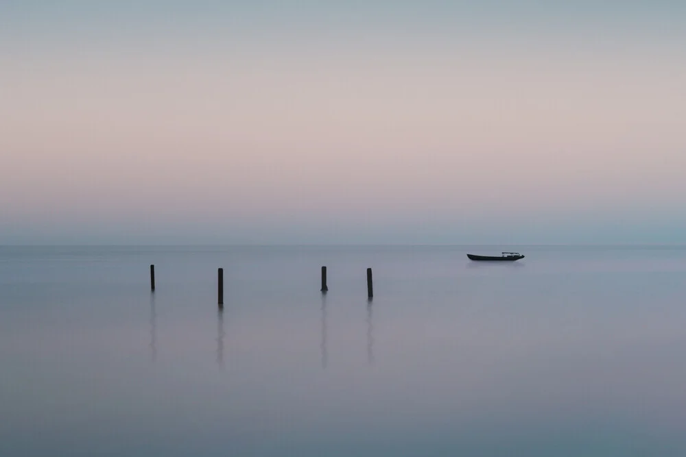 Still Waters of Lake Tai - fotokunst von AJ Schokora