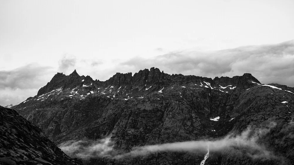 ein hoch - schweiz 3 - fotokunst von Daniel Simair