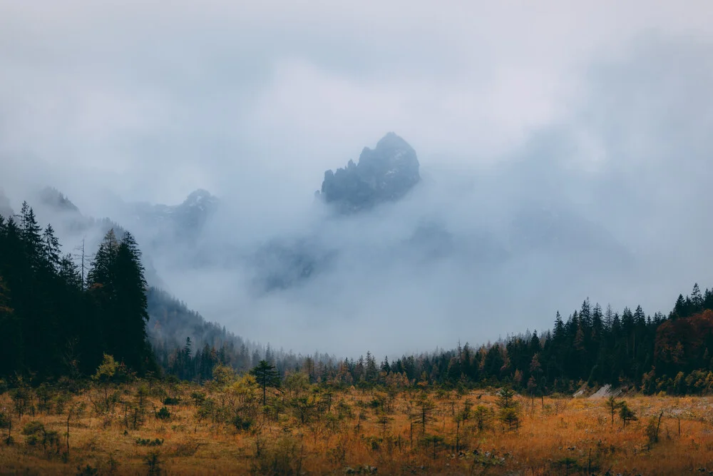 Mystisches Tal - fotokunst von Sebastian ‚zeppaio' Scheichl