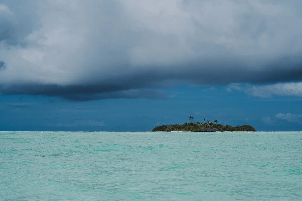 Stürmische Insel Vibes - fotokunst von Jessica Wiedemann