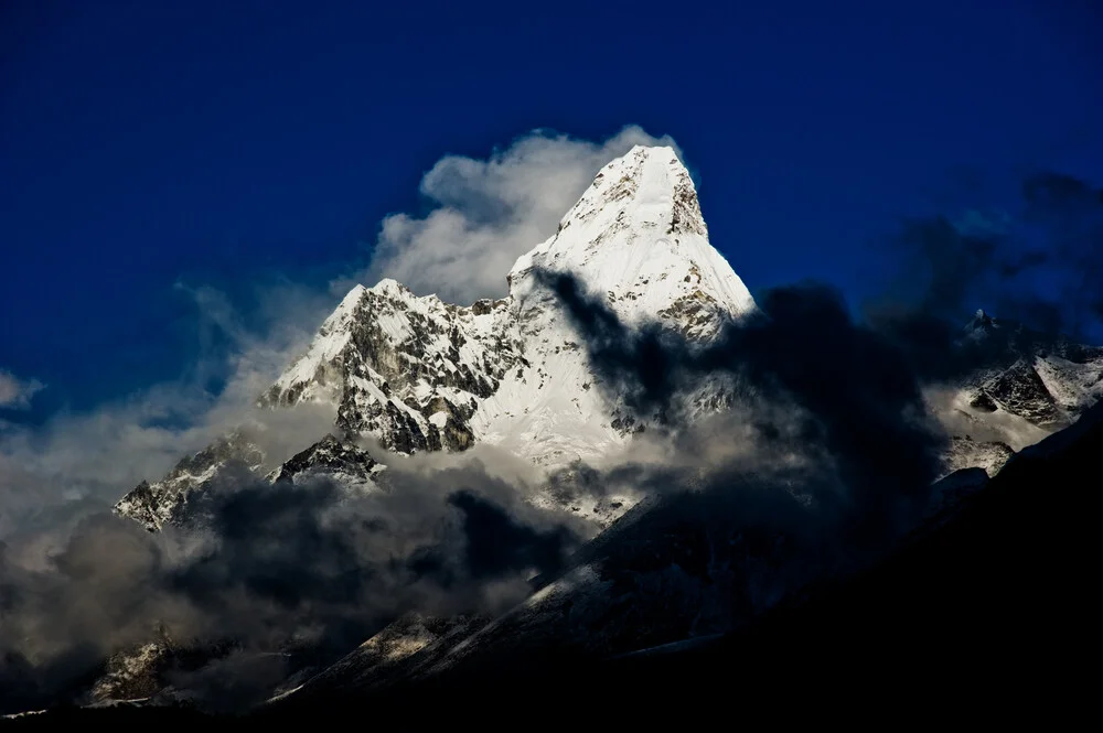 Ama Dablam - fotokunst von Michael Wagener