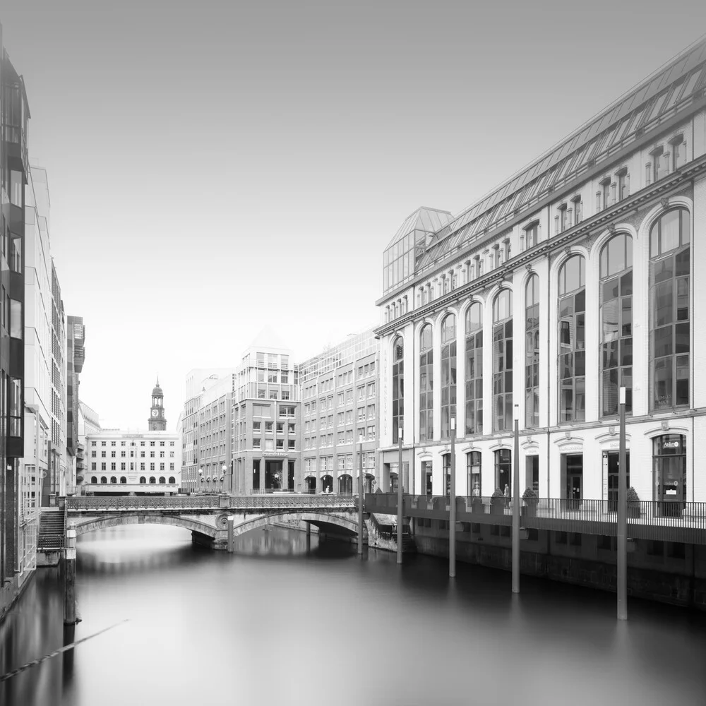 Hamburg Cityscape - Bleichenbrücke - Fineart photography by Dennis Wehrmann