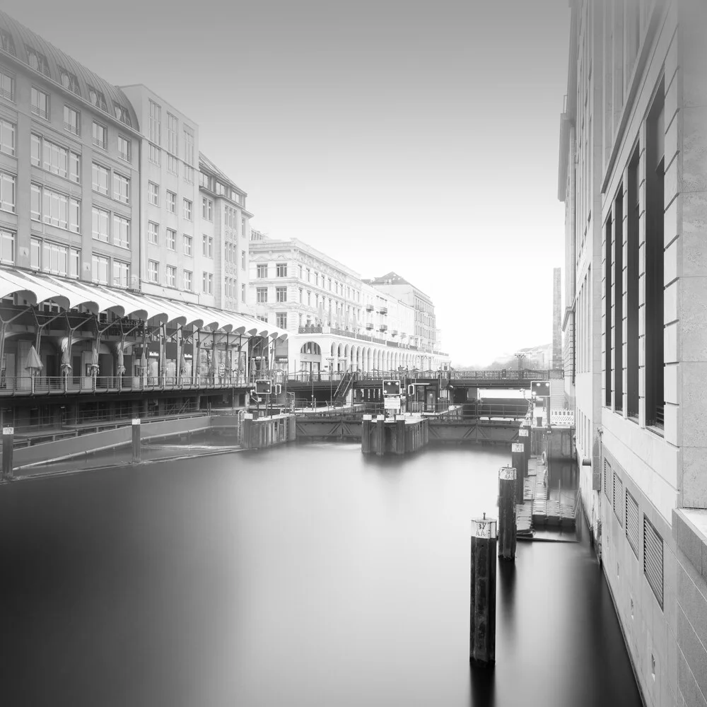 Hamburg Cityscape - Alsterarkaden - Fineart photography by Dennis Wehrmann