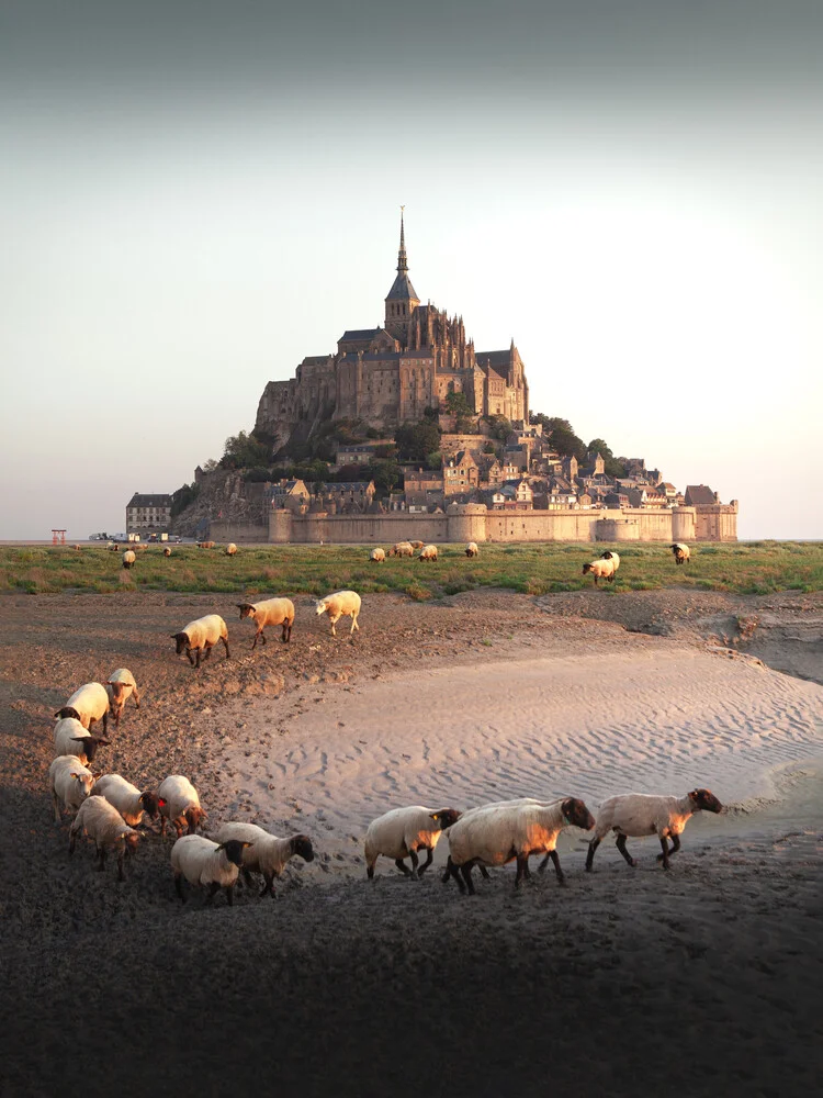 Mont Saint Michel - fotokunst von Daniel Öberg