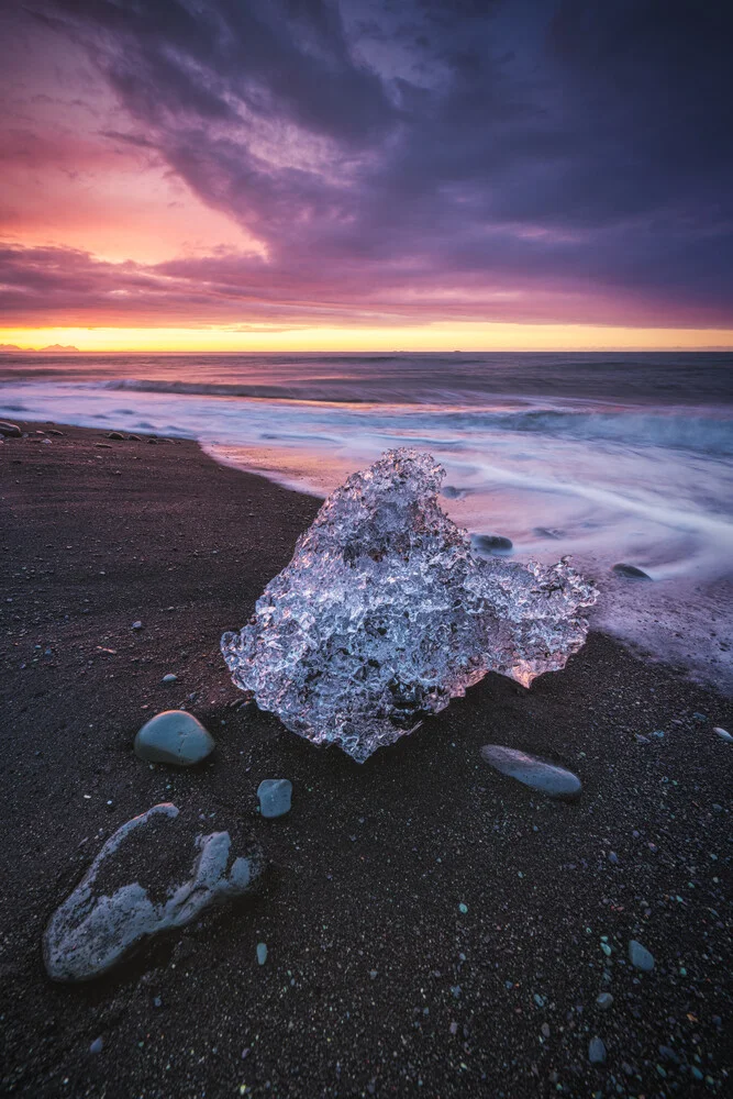 Jokulsarlon Gletscherlagune mit Diamon Beach - Fineart photography by Jean Claude Castor