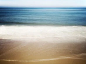 Photo art by Manuela Deigert: gentle waves and coastal mood at the North Sea
