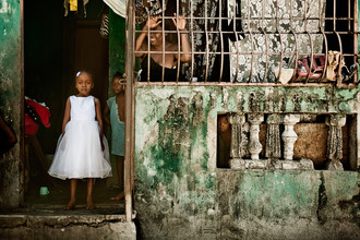 Frank Domahs, Ein Mädchen aus Sitè Soley, Port-au-Prince (Haiti, Latin America and Caribbean)