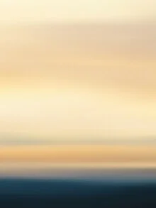 Photo art by Lena Weisbek: gentle color gradients in blue and yellow
