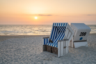 Jan Becke, Sunset on the North Sea beach - Germany, Europe)