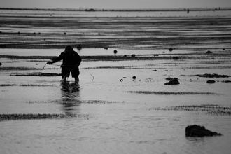 Philipp Langebner, fisherman (Tonga, Oceania)