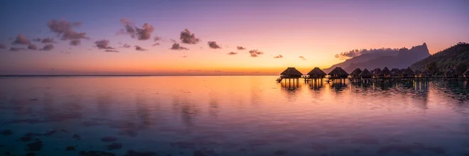 Photo art by Jan Becke: sunset over a tropical lagoon in French Polynesia