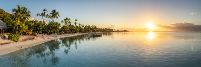 Jan Becke, Sonnenuntergang am Palmenstrand in der Südsee - Französisch-Polynesien, Australien und Ozeanien)