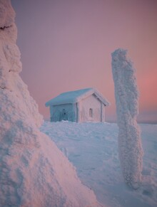 André Alexander, Iced cabin (Finland, Europe)