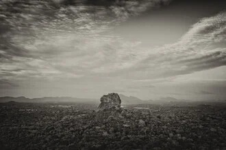 Sigiriya #1 - fotokunst von J. Daniel Hunger