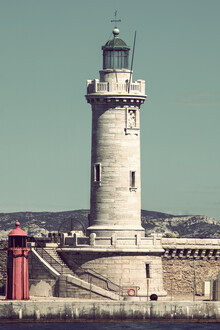 Michael Belhadi, lighthouse