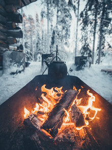 Philipp Heigel, Kaffee auf dem Lagerfeuer in Lapland (Finnland, Europa)