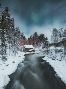 Philipp Heigel, Myllykoski Mühle mit Nordlichtern. (Finnland, Europa)