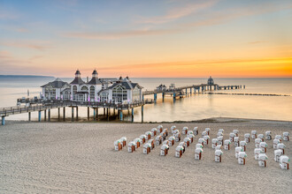 Michael Valjak, Sunrise at the pier in Sellin (Germany, Europe)