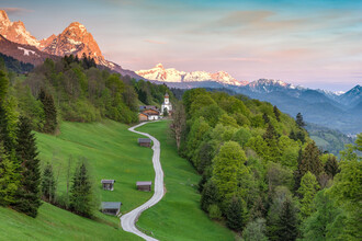 Michael Valjak, Spring morning in Wamberg in Bavaria (Germany, Europe)
