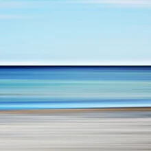 Photo art by Steffi Louis: soft watercolors of a tranquil beach scene