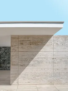 Fotokunst von Benjamin Quadflieg: ruhige Architekturaufnahme aus Spanien