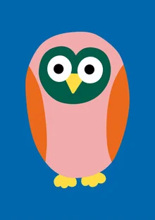 Illustration einer kleinen Eule mit großen Augen in sanften Farben.
