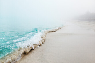 Victoria Knobloch, Poem of Fog - Cuba, Latin America and Caribbean)