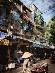 Inside Hanoi 5 - fotokunst von Jörg Faißt