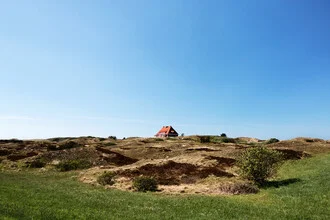 Dune house - Fineart photography by Manuela Deigert