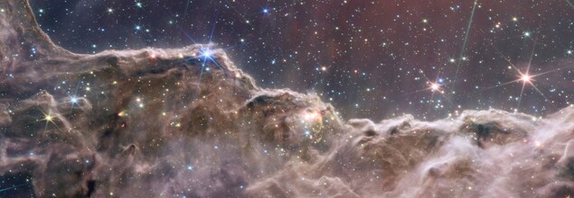 Nasa Visions, Cosmic Cliffs photographed with James Webb Telescope