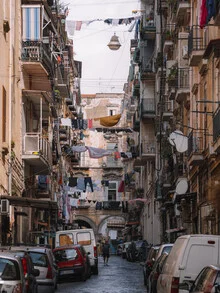 Photo art by Luca Talarico: vibrant street scene in Naples featuring a clothesline